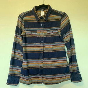 Patagonia thick 100% organic cotton striped button  down shirt